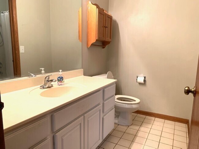 Foto del edificio - 13902 S Oakdale Ct