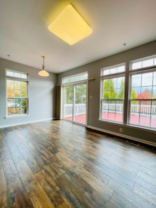 Building Photo - 12016 Chestnut Glen Rd