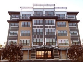 Building Photo - Quarry Edge 445