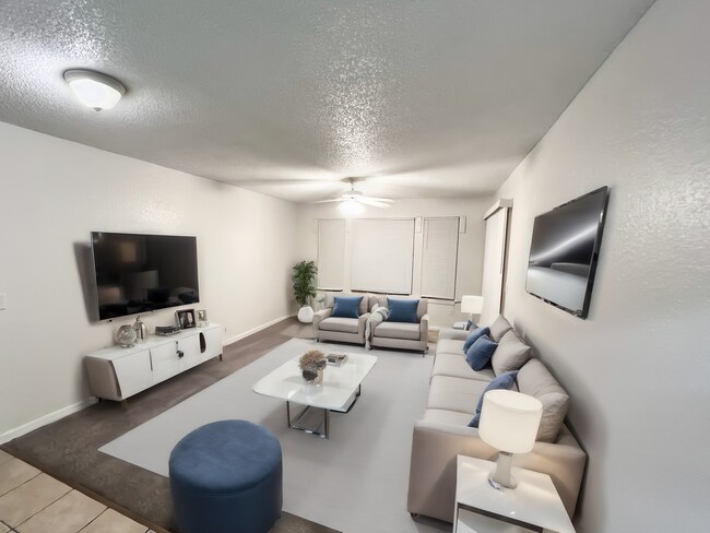 Foto del edificio - ** FOR SALE w/ FRI Agent ** TW4013