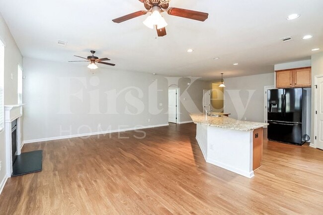 Foto del edificio - 405 Trail Finders Way