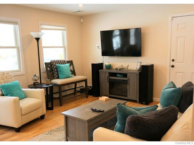 Foto del edificio - 38 Woodridge Rd