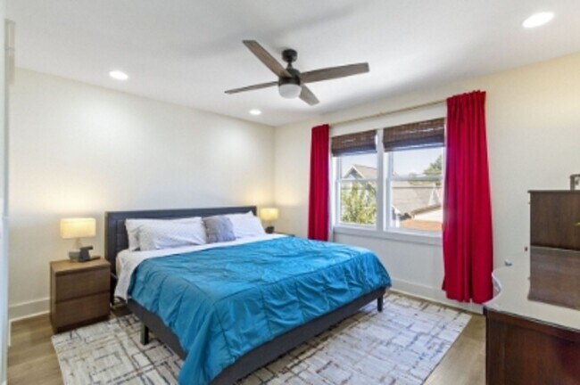 Foto del edificio - 728 Cottage Ave