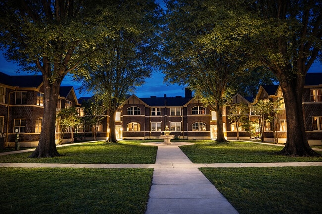 Brinkley - Exterior - Brinkleys Apartments