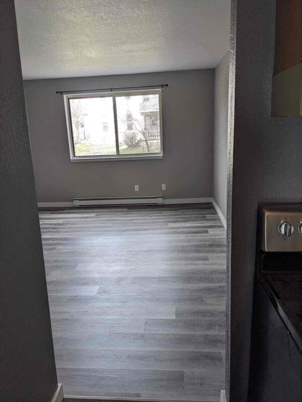 Foto del edificio - 508 N Main St