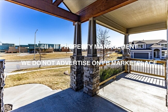 Foto del edificio - 12566 S Canyon Dr