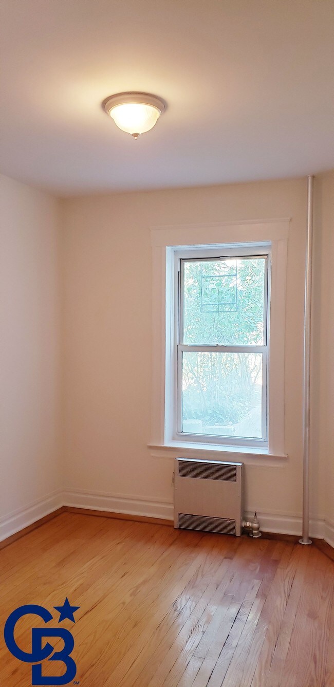 Building Photo - 257 86th St