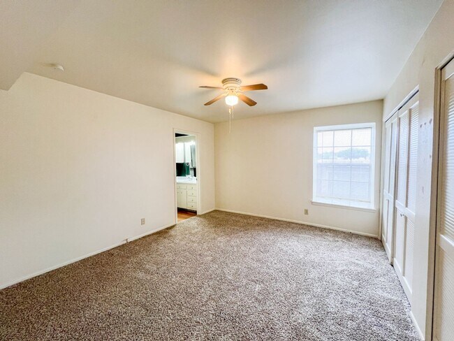 Foto del edificio - 8058 Broadway St. Unit U251 San Antonio, T...