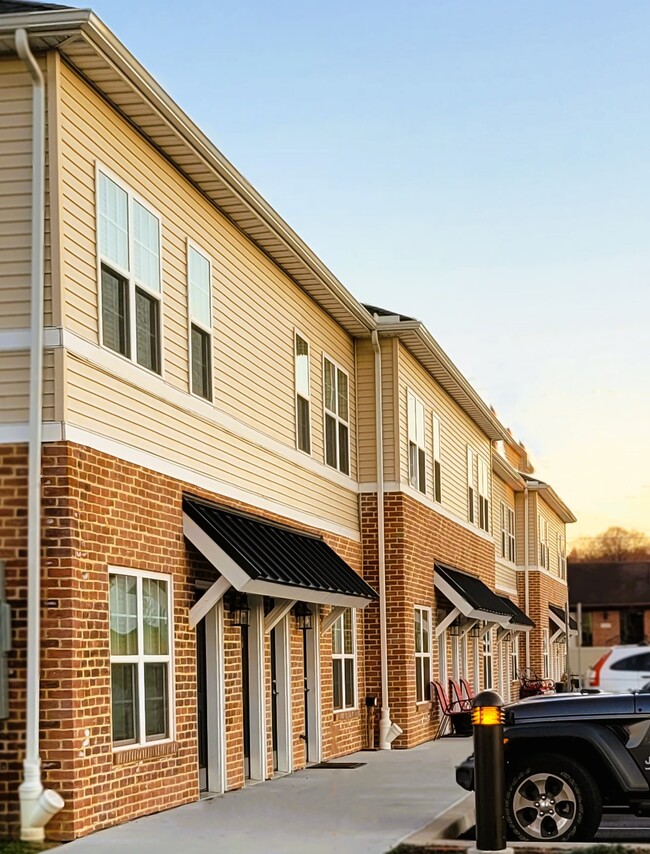 Front of Building - East Breeze Apartments