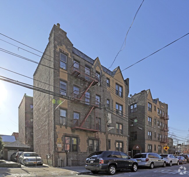 10418 42nd Ave Corona, NY 11368 Rentals Corona, NY