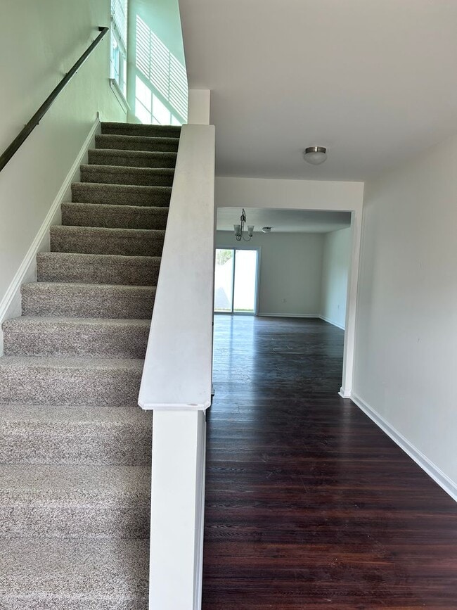 Photo - Spacious 5-Bedroom Home