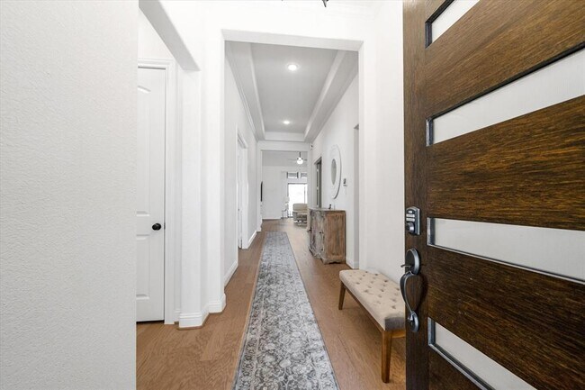 Building Photo - 20710 Via Giulia Ct