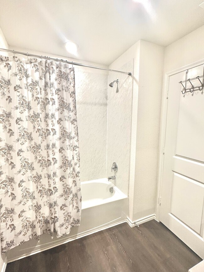 1213 Johnson Dr, Celina, TX 75009 House for Rent in Celina, TX