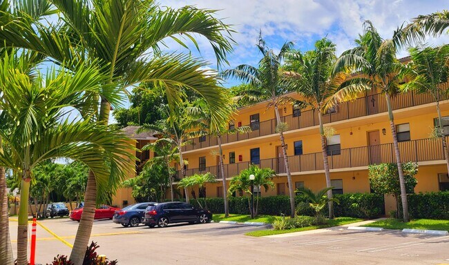 Building Photo - 11477 NW 39th Ct