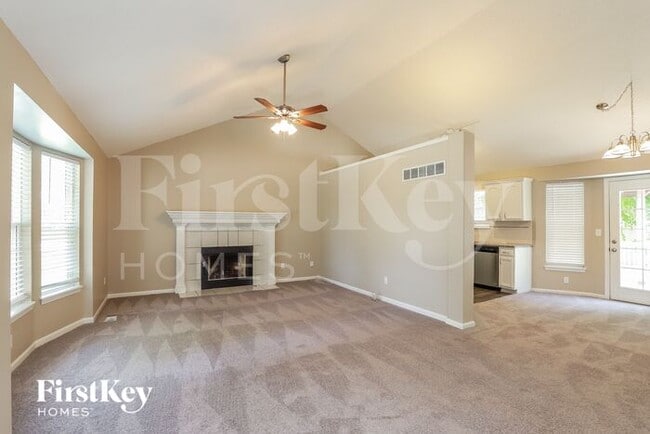 Building Photo - 1135 Meadowlark Ln