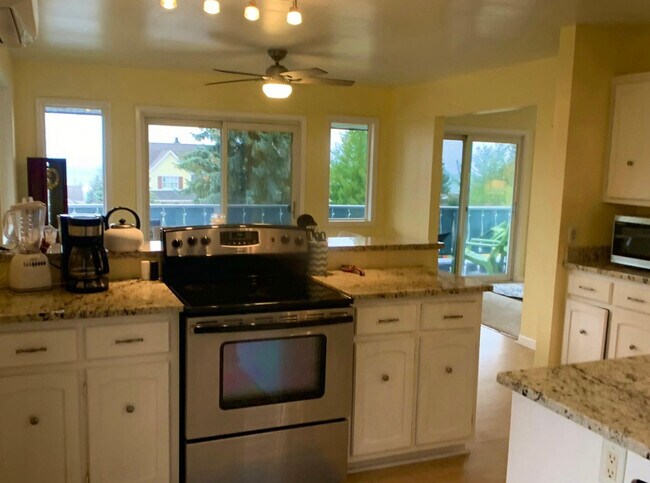 Kitchen - 9306 Whispering Sands Dr