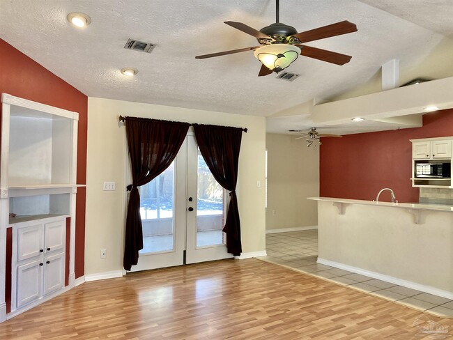 Foto del edificio - 3146 Live Oak St