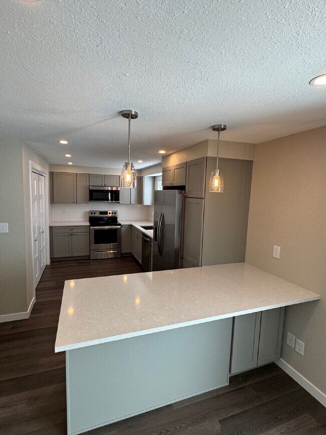 Foto del edificio - Charming Updated 3-Bed Oasis in Boulder with 2 Full Baths