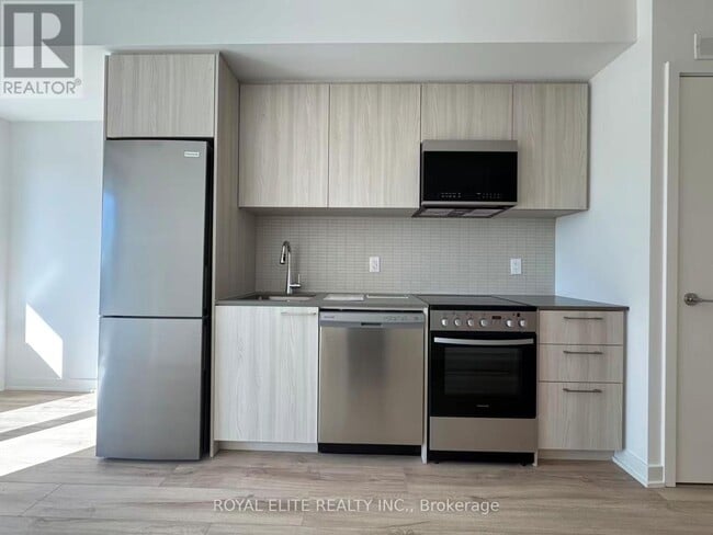 Building Photo - 7439 Kingston Rd