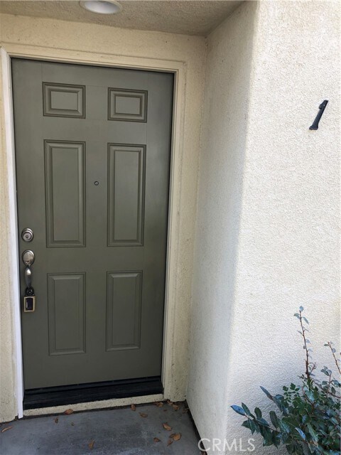 Foto del edificio - 25056 Driftoak St