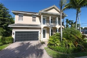 Foto principal - 4 br, 4 bath House - 2831 NE 6th Ave