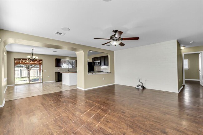 Foto del edificio - 4606 Mellow Hollow Dr