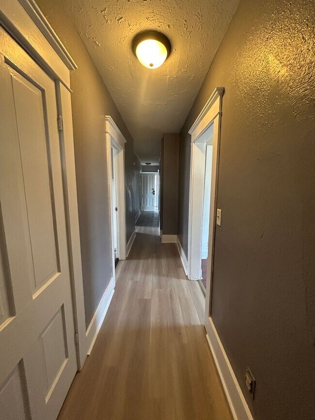 Foto del edificio - 925 E 14th St