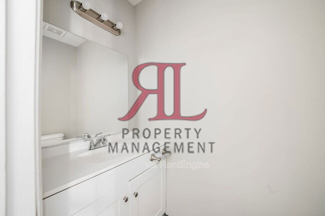 Building Photo - 6362 Cherylbrook Ln