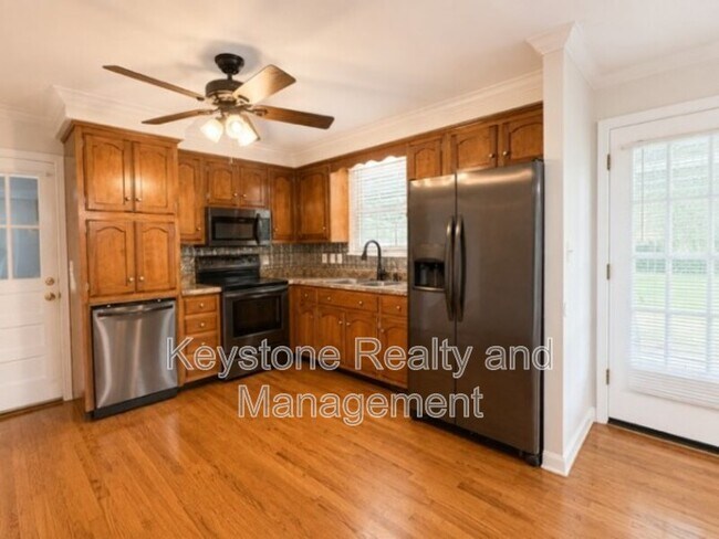 Foto del edificio - 2111 Fleming Rd