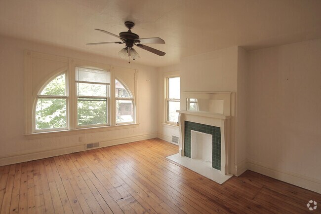 Building Photo - 411 Franklin Ave