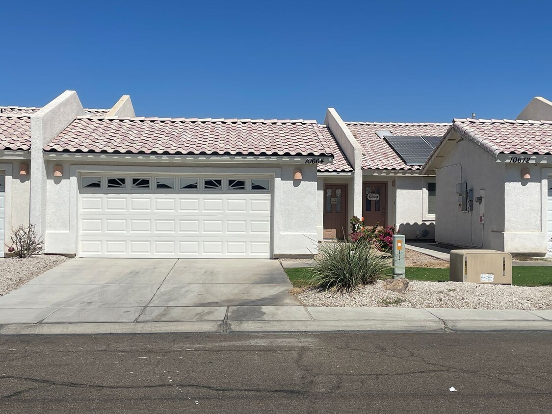 Primary Photo - Yuma Meadows Condo