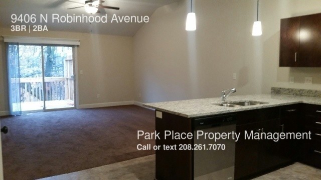 Building Photo - 9406 N Robinhood Ave