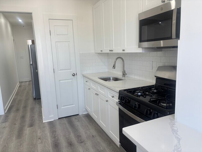 Foto del edificio - 739 43rd St