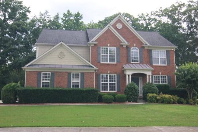 Building Photo - 565 Midhurst Pl