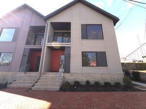 Primary Photo - 35 N Blacksmith Ln