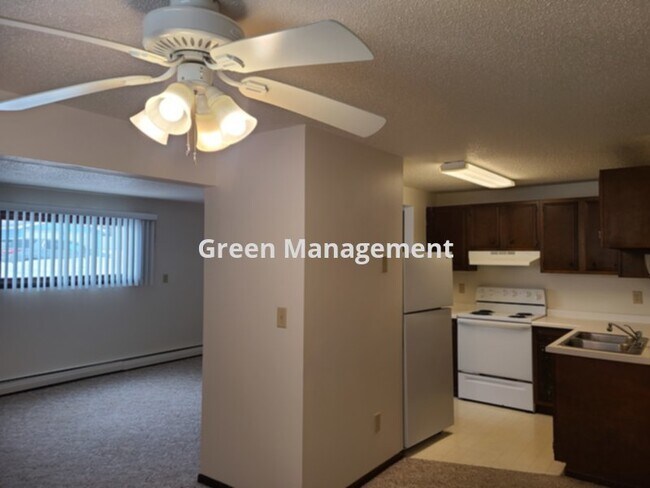 Building Photo - Heat Paid 2 Bedroom with Garage