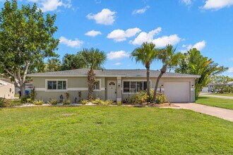 Building Photo - 7401 1st Way N