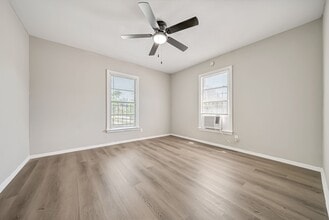 Building Photo - 2619 Nettleton St