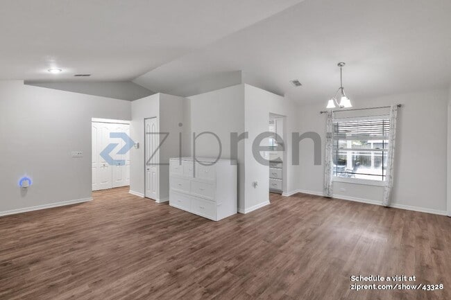 Building Photo - 1038 Malletwood Dr