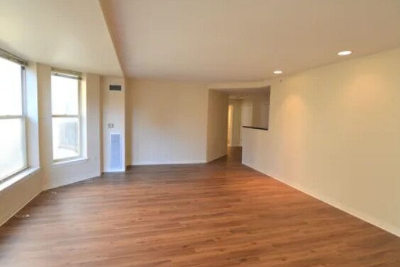 *Pictures are representative samples of the advertised unit. In some cases, the actual units you tou - 80 Peterborough St