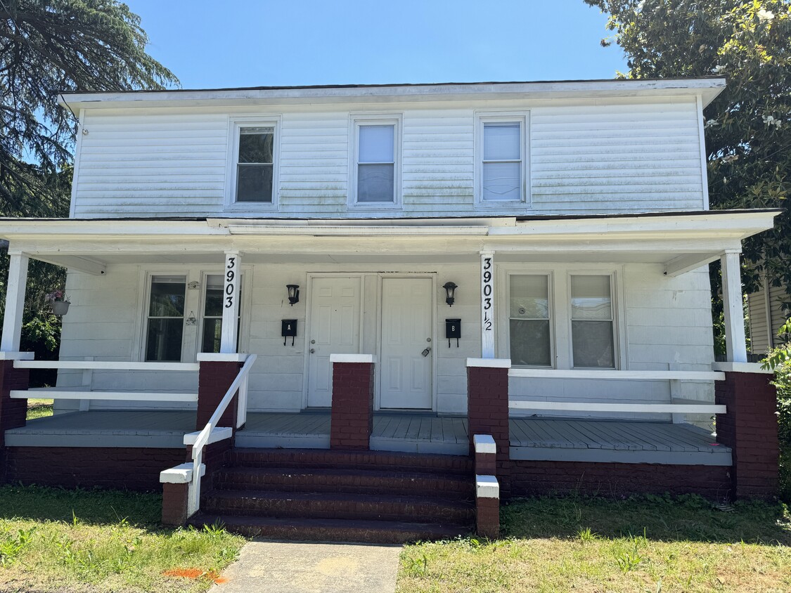 Part of a duplex - 3903 King St