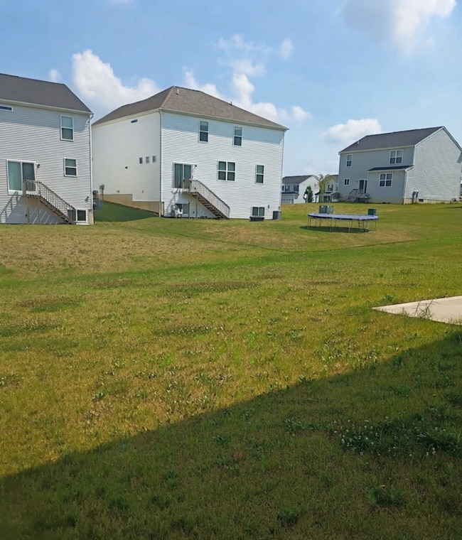 Building Photo - 304 Gray Fox Ct