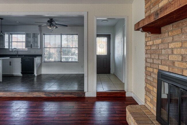 Foto del edificio - 112 Tomahawk Trail