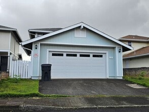 Building Photo - 98-2009-2009 Ka?ahumanu St