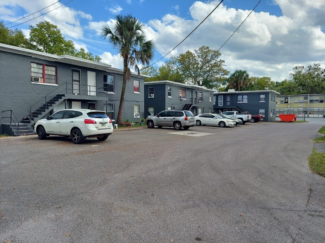 1773 Mount Herman St Unit 4