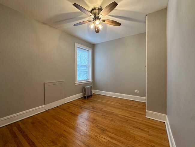 Foto del edificio - 5901-5911 W Huron St