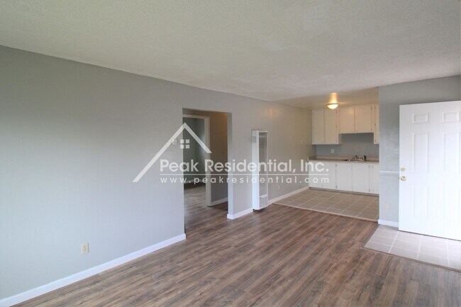 Foto del edificio - Marysville6042