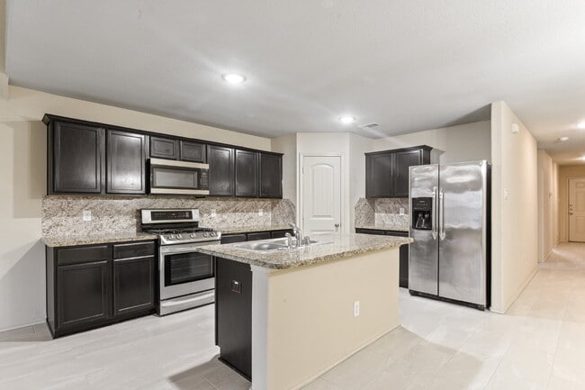Foto del edificio - COMING SOON 6/1/2026 2414 Fall Aster - Beautiful 4-bedroom, 2-bathroom home with a 2-car garage l...