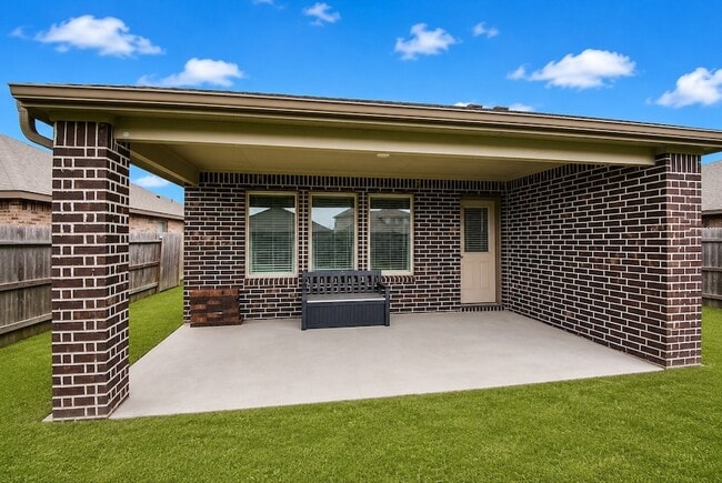Photo - 1334 Bellingham Park Dr House