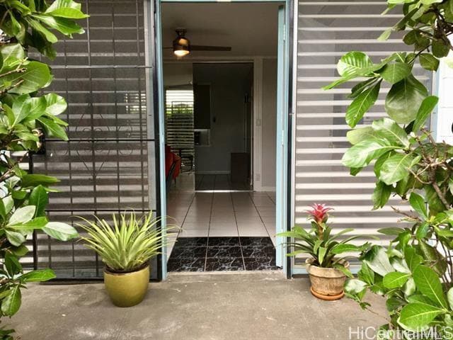Building Photo - 3810 Leahi Ave